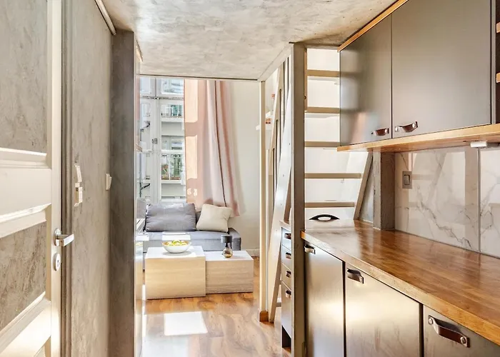 Cozy - New Kitchen - Center By The Royal Palace 公寓 *